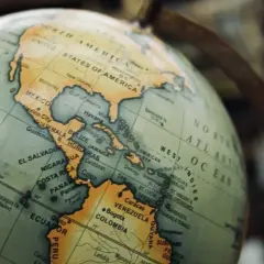 Co wziąć na maturę z geografii? Kluczowe przedmioty, które pomogą
