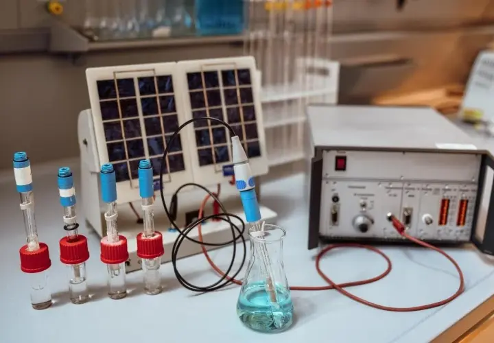 Co to jest sem w chemii i dlaczego jest tak ważna?