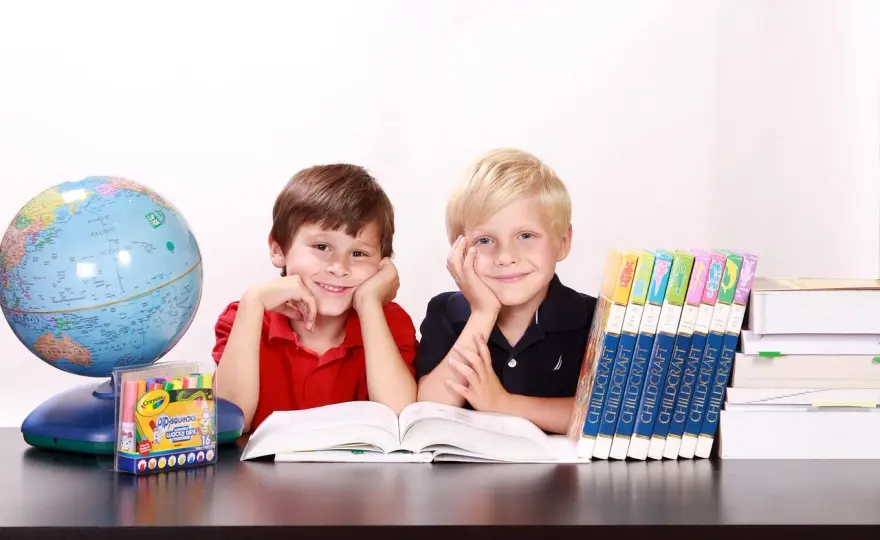 Specjalne potrzeby edukacyjne co to? Zrozumienie i wsparcie uczniów