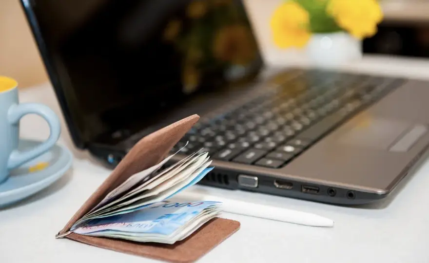 Wskazówki dotyczące gry na platformach rozrywkowych online na prawdziwe pieniądze